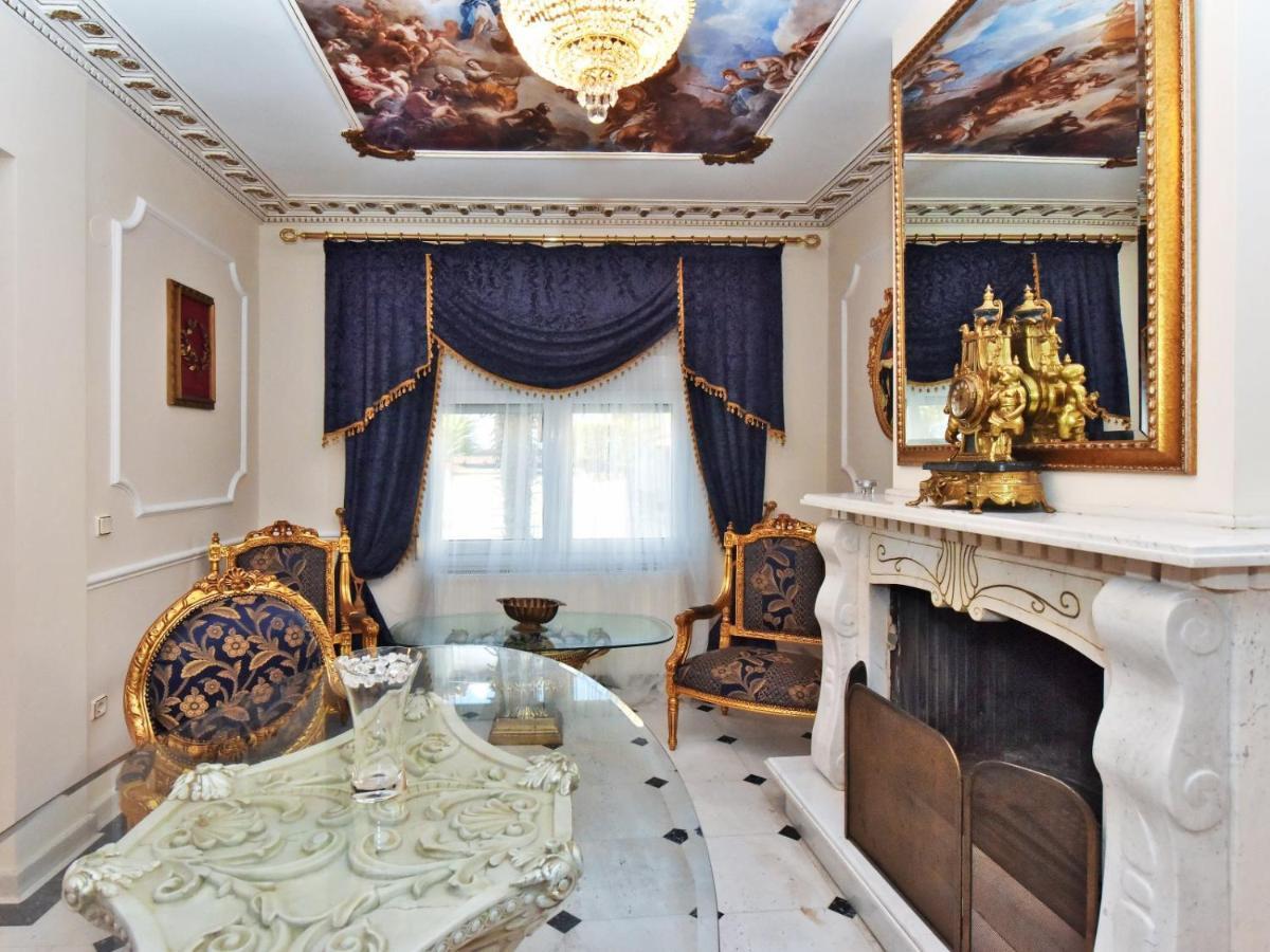 Royal House Apartamento Nea Moudania Exterior foto